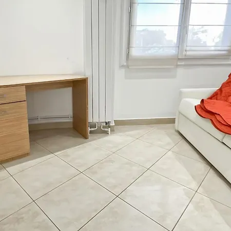 شقة Luxurious 3-bedroom In Heart Of *