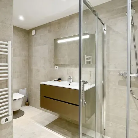 شقة Luxurious 3-bedroom In Heart Of