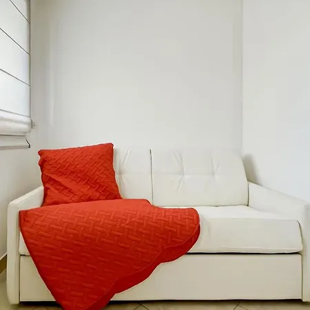 Luxurious 3-bedroom In Heart Of شقة