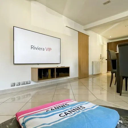 Luxurious 3-bedroom In Heart Of شقة كان